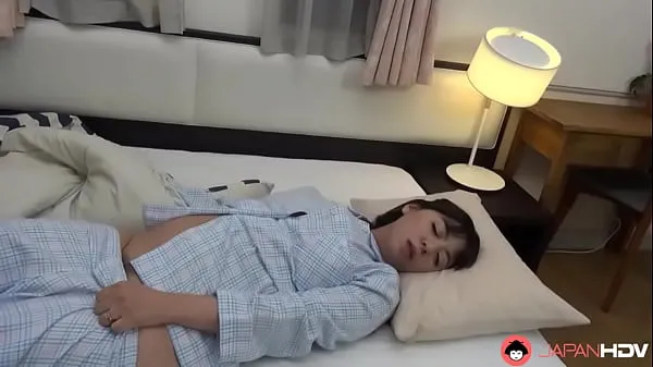 Madura Japonesa Prohibida: La Madrastra Se Mete el Gran Polla del Hijastro en la Cocina!